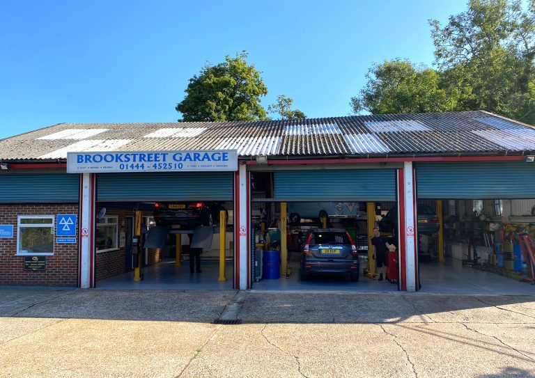 Car Servicing, Repairs & MOT at [garagename] in [locationfocus]